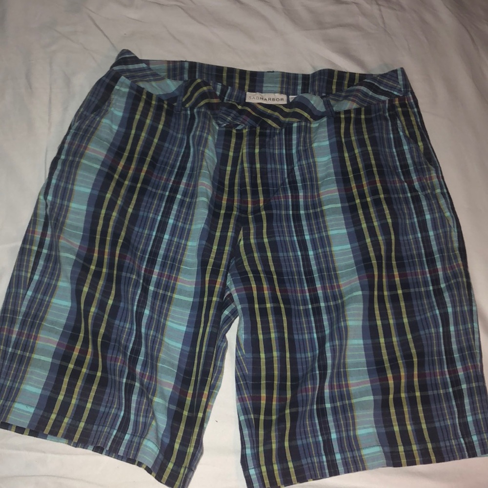 🍉 Women’s Plaid Shorts!